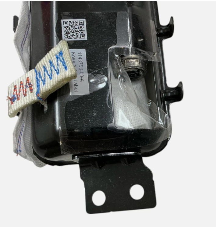 2017-2023 Tesla Model 3 & Model Y Left Side Knee Airbag 1077825-00-E