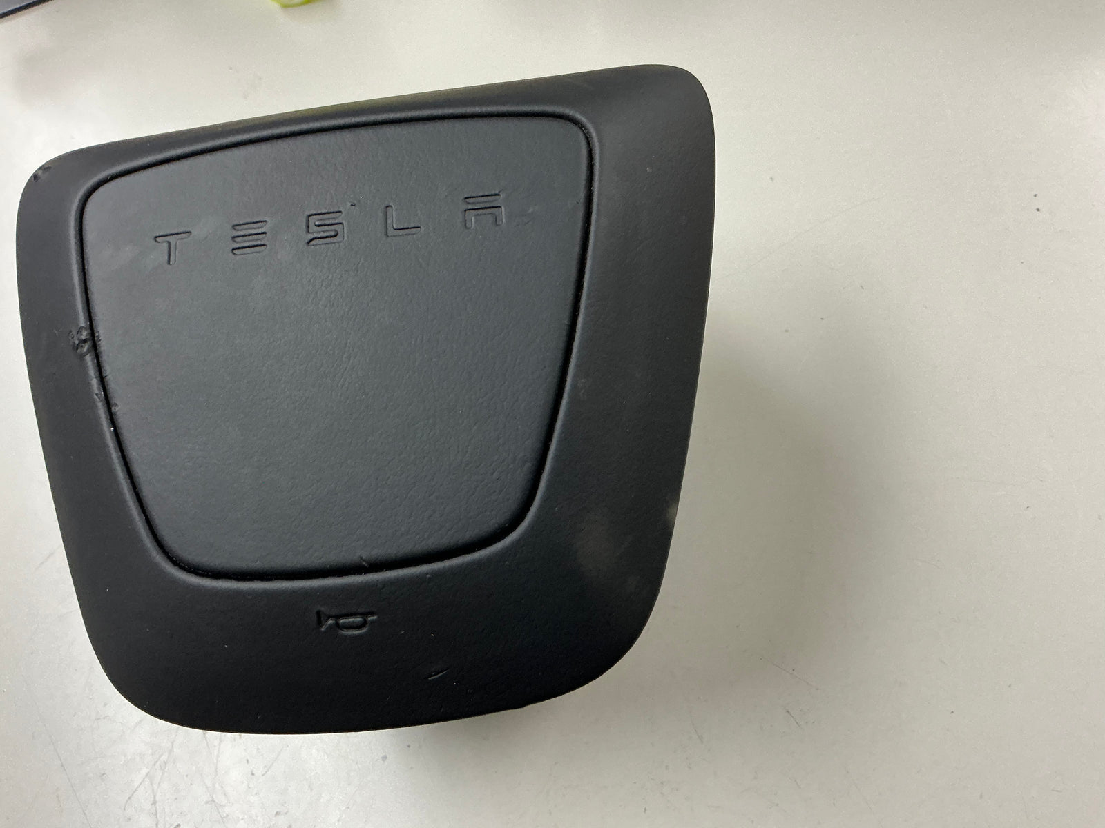 2024-2026 Tesla Model 3 HIGHLAND driver wheel airbag BLACK 1735351-00-E, photo 4