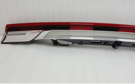 2022 2023 2024 Lincoln Navigator Rear Center Lift Gate LED Tail Light Bar w/CAMERA
