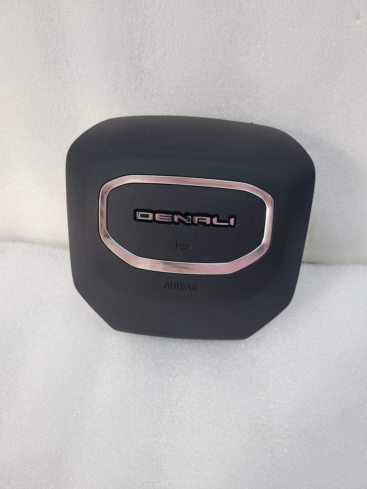 2019–2026 GMC Sierra 1500 2500HD 3500HD & Yukon Denali Driver Wheel Airbag Black 85021810, photo 2