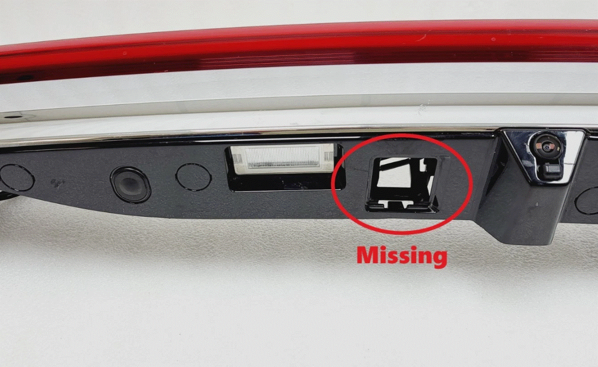 2022 2023 2024 Lincoln Navigator Rear Center Lift Gate LED Tail Light Bar w/CAMERA