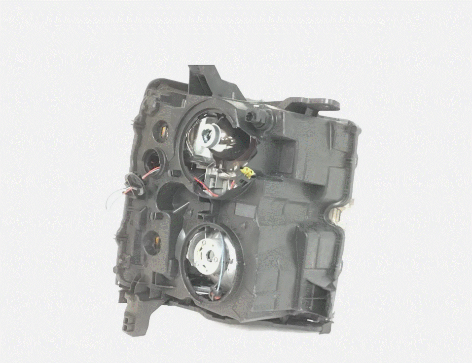 2015 2016 2017 2018 2019 Chevrolet Silverado 2500-3500HD Left Side Halogen Headlight Broke 84388592