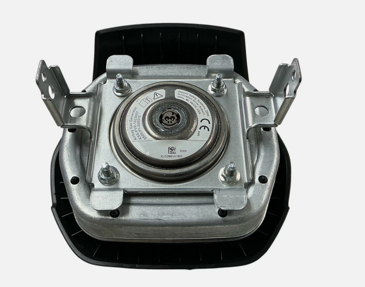 2025-2026 Chevrolet Equinox Driver Wheel Airbag W/1 Plug OEM Black 85573587, photo 9