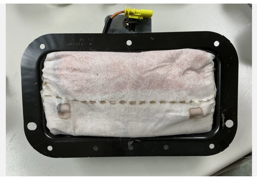 2024 2025 2026 Chevy Traverse Front Right Side Dash Airbag (WWIRE) 85689318