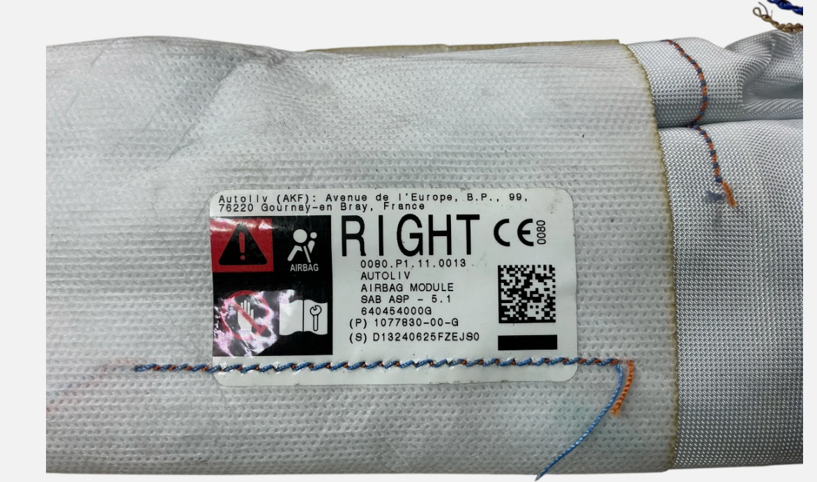 2017-2023 Tesla Model 3 & Model Y Right Side Seat Airbag OEM 1077830-00-G, photo 2