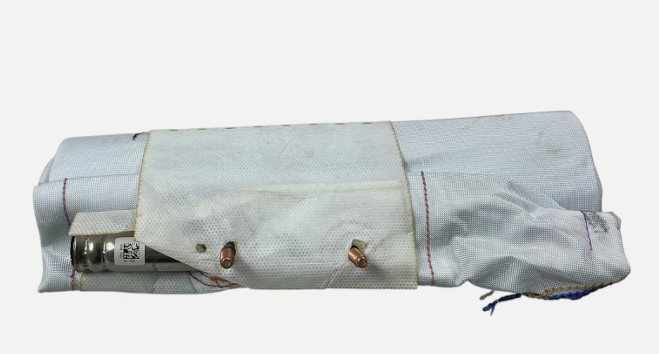 2017-2023 Tesla Model 3 & Model Y Right Side Seat Airbag OEM 1077830-00-G, photo 3
