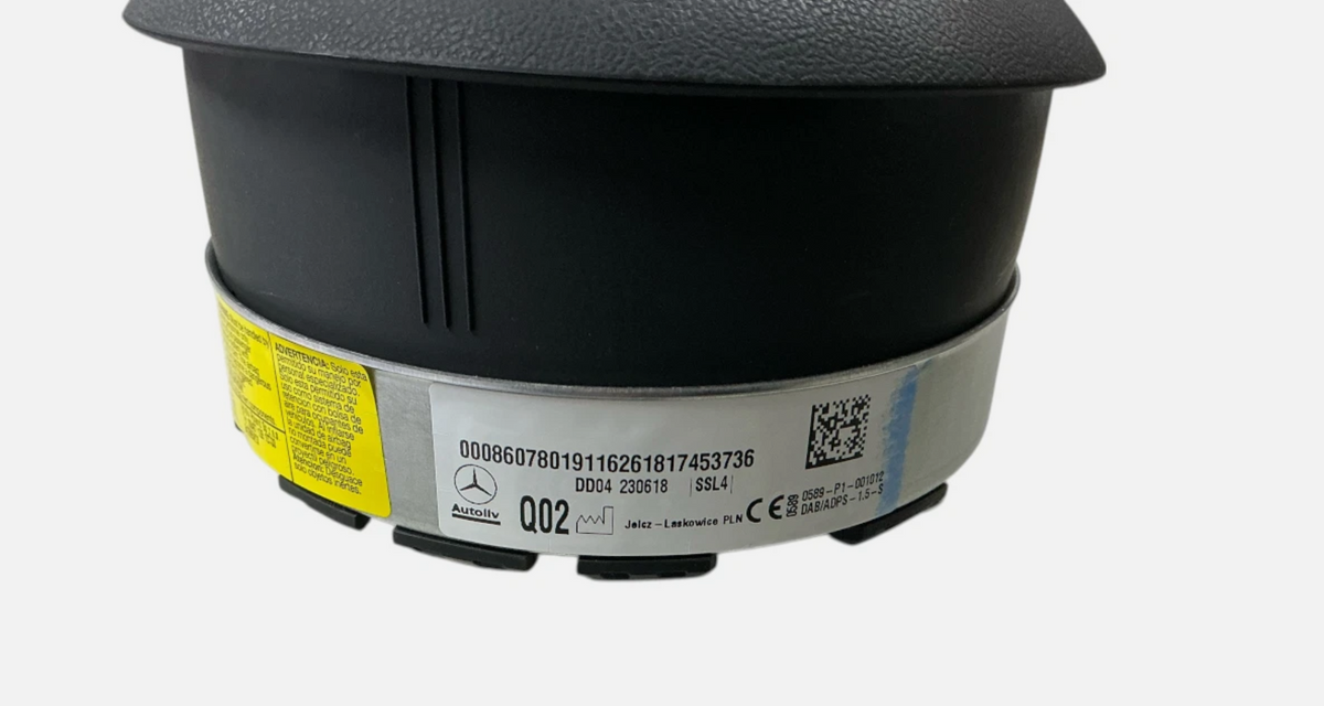 2019-2021 Mercedes-Benz E300 E450 Driver Wheel Airbag OEM Black 000-860-78-01 Q02, photo 2