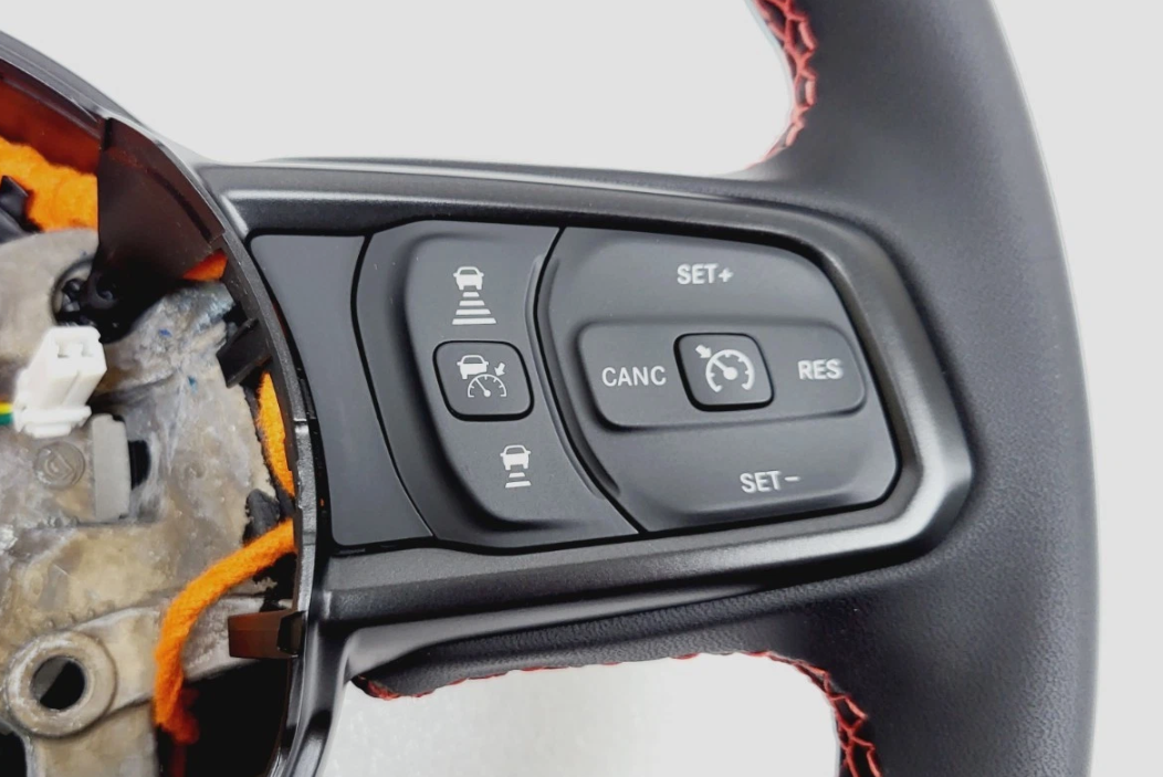 2018-2026 Jeep Wrangler JL Gladiator JT Steering Wheel w/Red Stitching 7ER751R3AD, photo 4