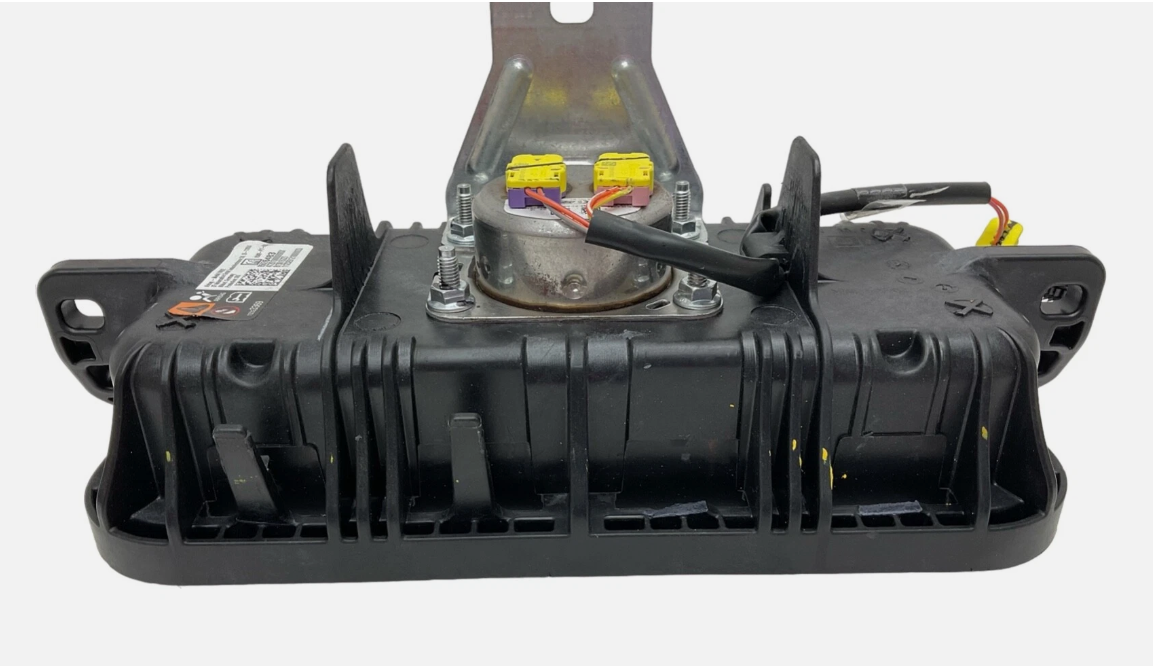 2019-2026 GMC Sierra 1500-3500 Right Side Dash Airbag W/Wire Broke 85569854, photo 3