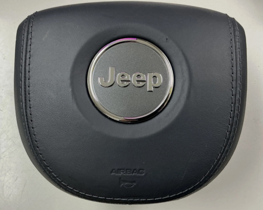 2019-2021 Jeep Grand Cherokee Summit Driver Wheel Airbag W/Stitches Black P5XJ121C5AK, photo 1